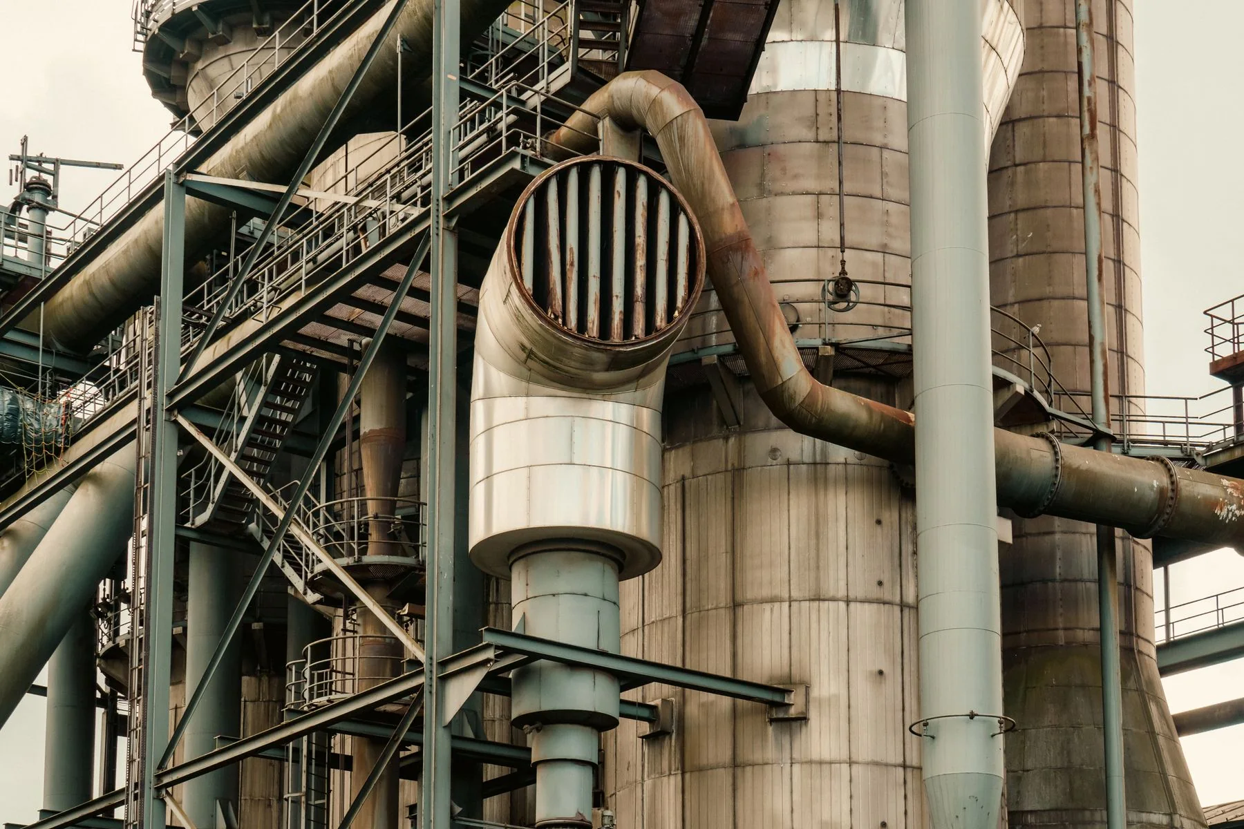 Industrial pipework